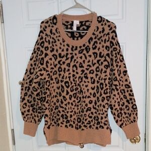 Stylish Leopard Print Crew Neck Sweater